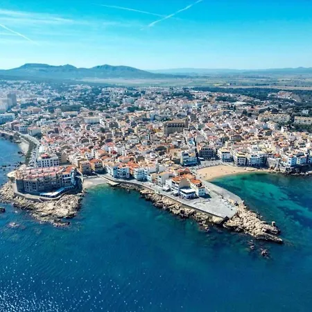 In Riells With Beachfront Views